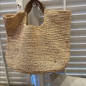 Flora Bella bag, perfect except for inside pocket is pinned on by one side